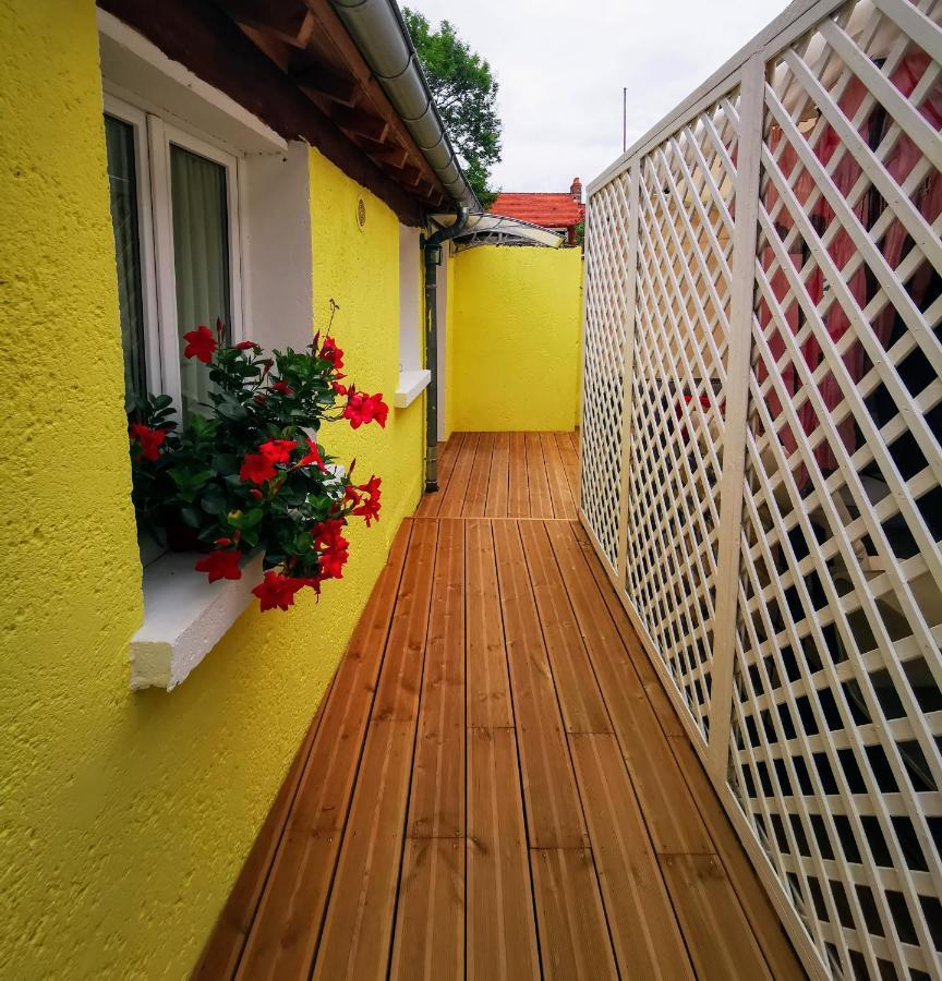 Bed and Breakfast Le Coin Des Artistes Giverny Exterior foto